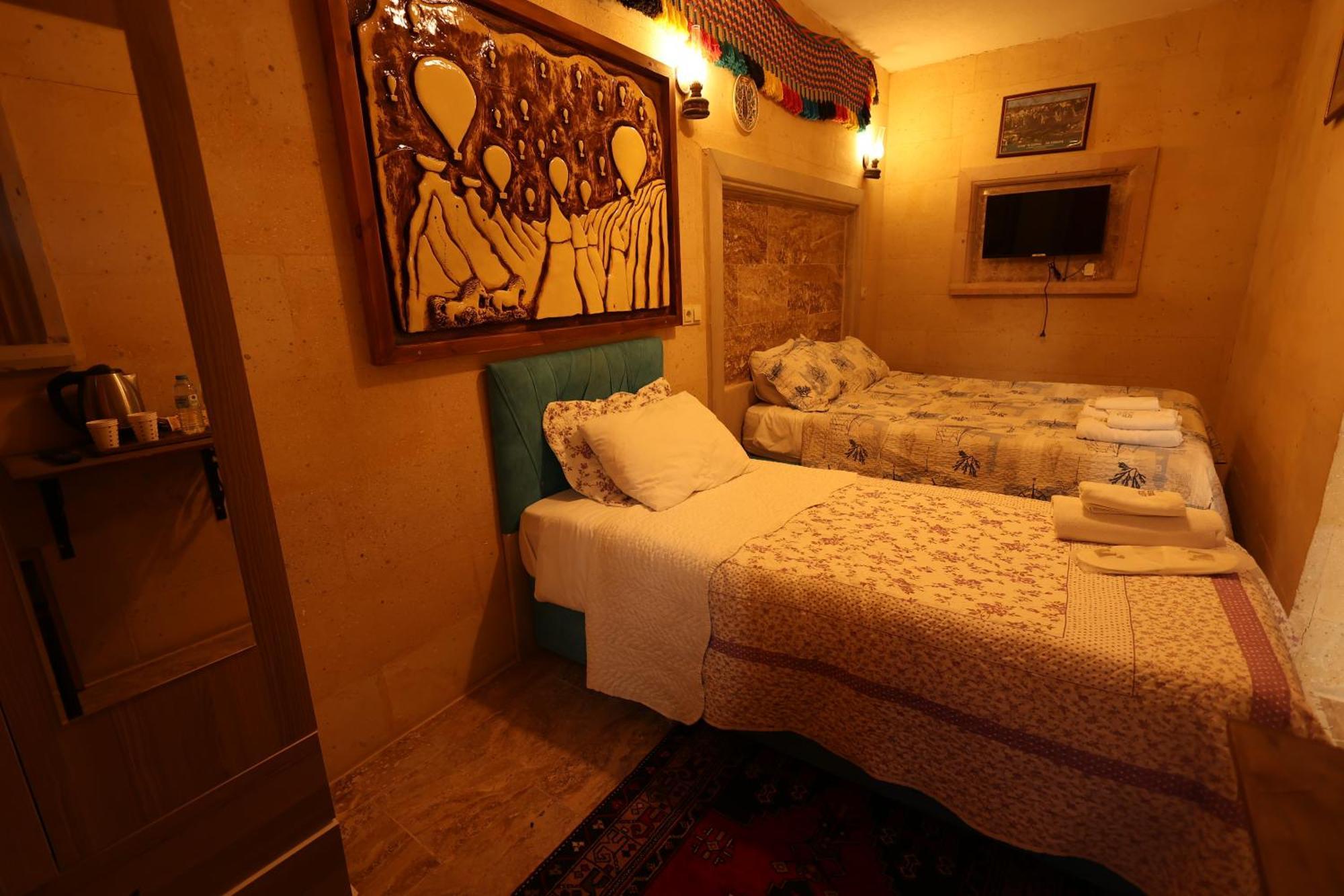 Lucky Luke Stone House Apartamento Göreme Exterior foto