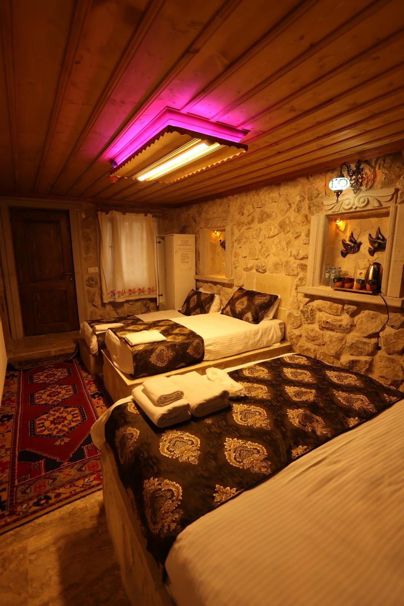 Lucky Luke Stone House Apartamento Göreme Exterior foto
